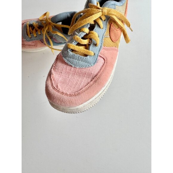 Kids' NIKE Air Force 1 Low 07 LV8 Next Nature 'Sun Club Multi' Sneakers, Size 3Y - Picture 7 of 14